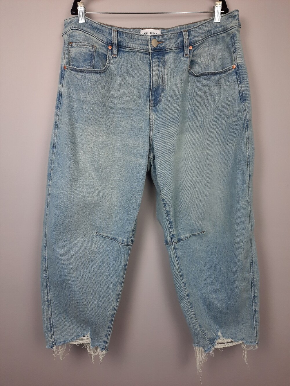 Lane Bryant Light Wash Raw Hem Mid Rise Relaxed Curved Ankle Barrel Jeans 18S